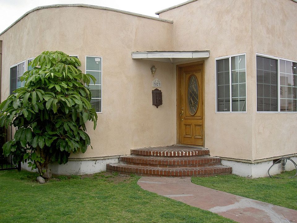 Single Family Residence