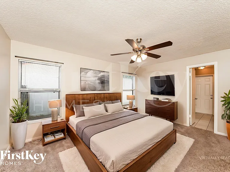 1401 SW Sudder Ave — Photo 11