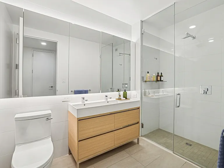 20 Broad St #605 — Photo 4