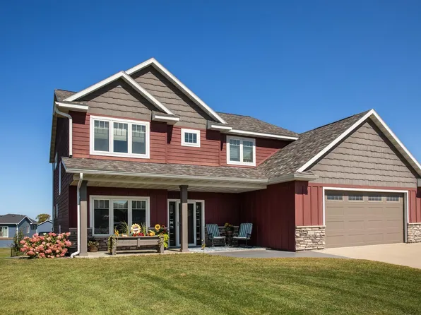 605 21st St NE, Kasson, MN 55944