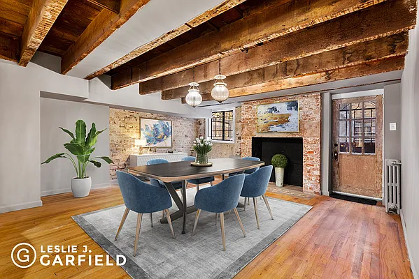 Sold by Leslie J. Garfield | media 6