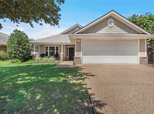 921 Heston Cir, Robinson, TX 76706