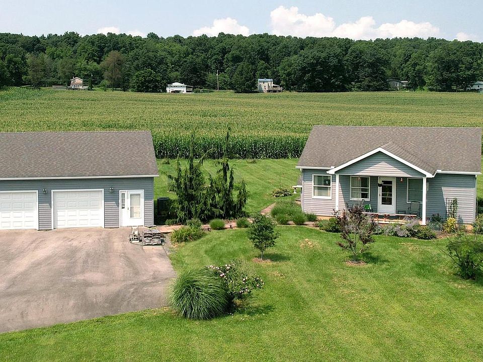 1st image of 5445 Lucy Ln