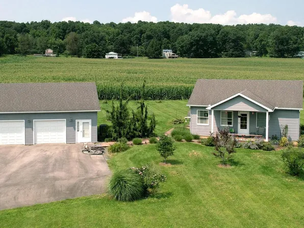 5445 Lucy Ln, Warriors Mark, PA 16877