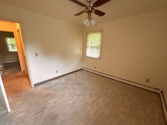 4th image of 1126 5th St #3