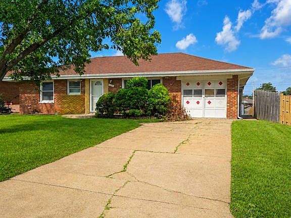 2nd image of 9945 Live Oak Ct