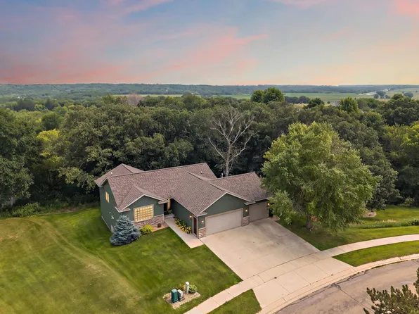 2823 Dunlap Ln SE, Rochester, MN 55904