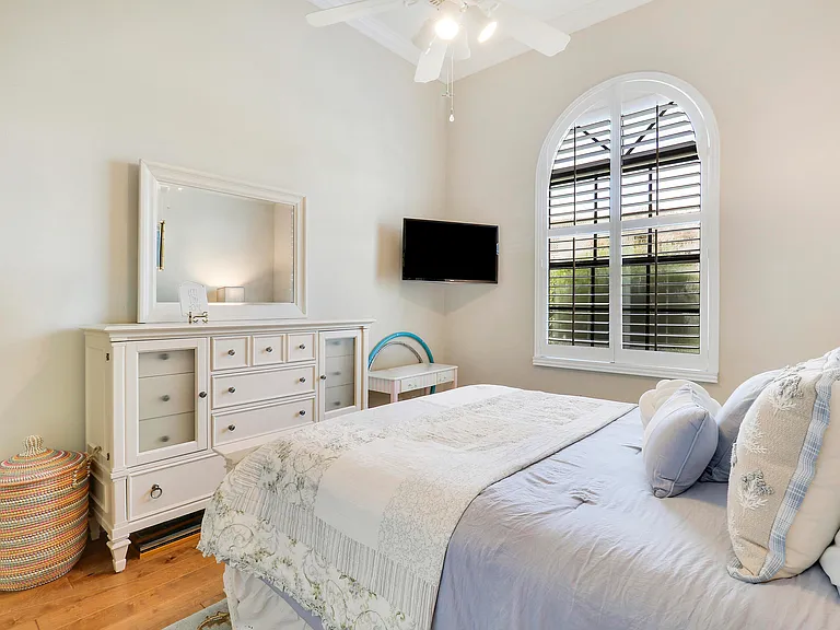 210 Coral Cay Ter — Photo 36