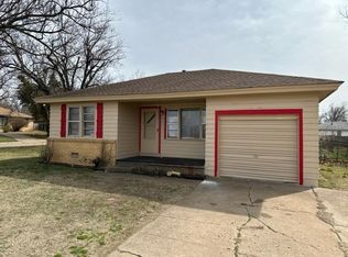 500 Foster Ave, Ponca City, OK 74601