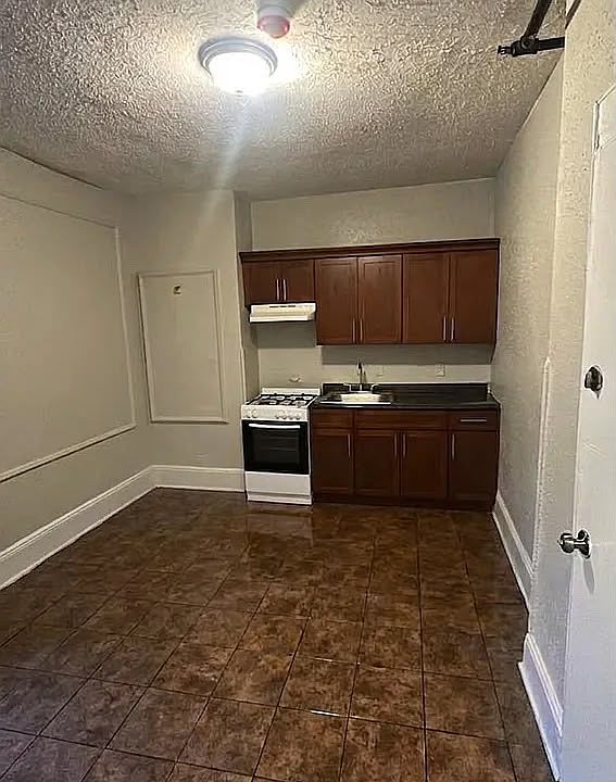 1st image of 101 Treacy Ave APT 3