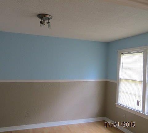5th image of 118 Yoakum Ct