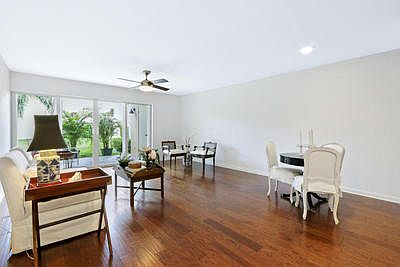 384 Golfview Rd North Palm-large-004-11-