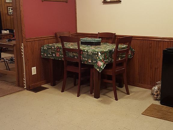 4th image of 460 Deersville Ave