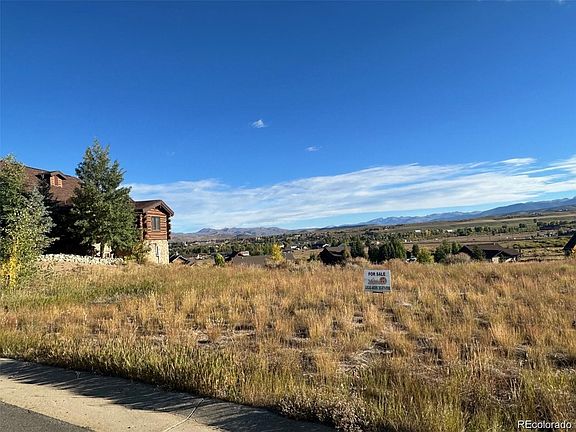 3rd image of 893 Saddle Ridge Circle