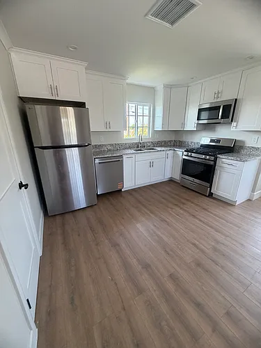 621 N Hatfield Ave #A Photo 1
