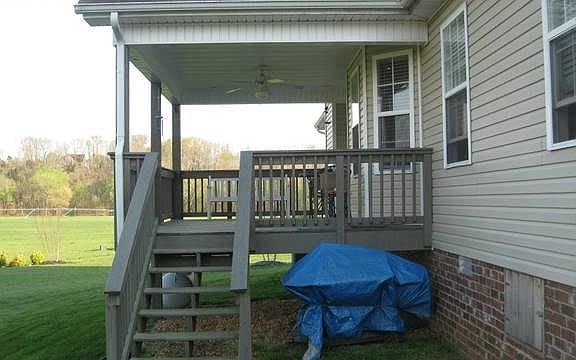 5th image of 795 Colin Ct
