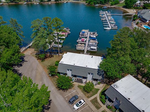 2nd image of 301 Harbor Heights Dr APT 1C