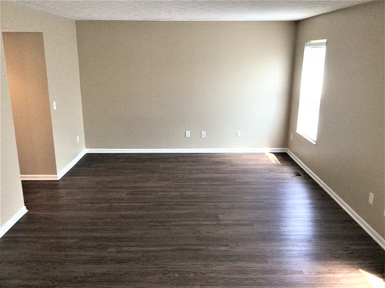 221 Choctaw Cir — Photo 8