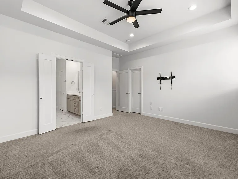 1047 Timbergrove Yards Ln — Photo 26