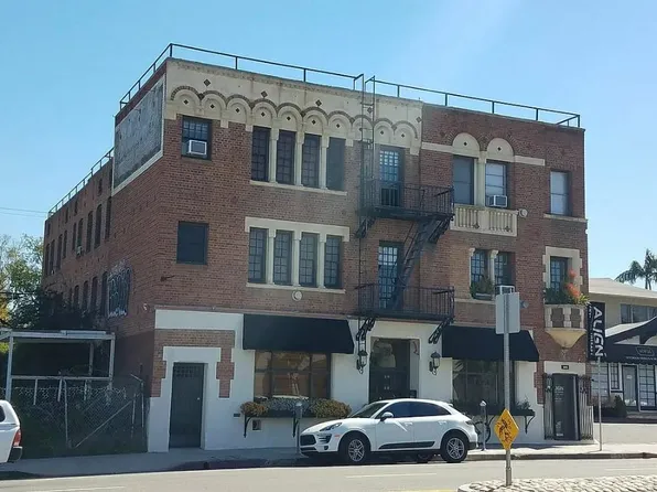 564 N Larchmont Blvd, Los Angeles, CA 90004