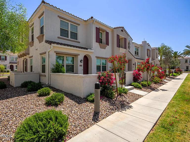 4077 S Sabrina Dr #5 — Photo 3