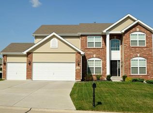 309 Mason Glen Dr, Lake Saint Louis, MO 63367