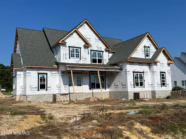 2848 Bates Branch Way, Grimesland, NC 27837