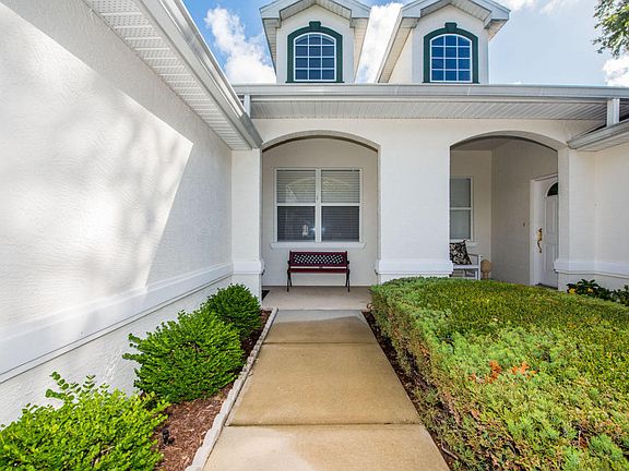 3rd image of 1140 Athlone Way