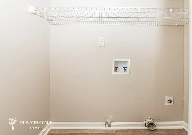 300 Beech Hill Ct — Photo 14