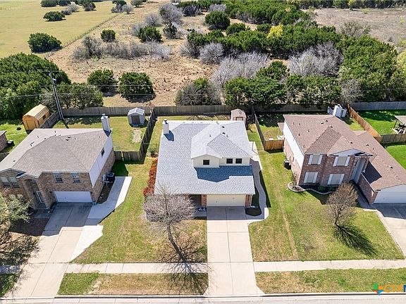 3rd image of 2306 Riley Dr