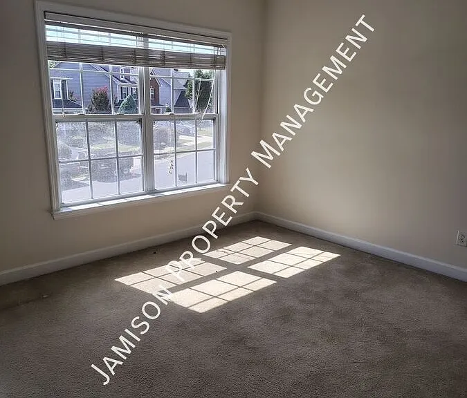 1012 Terrapin St — Photo 9