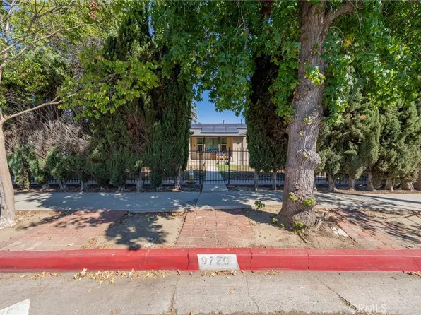 9720 Hayvenhurst Ave, North Hills, CA 91343