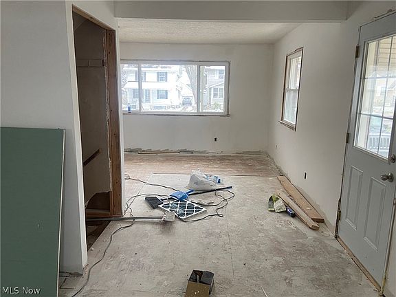 4th image of 835 Shannon Ave