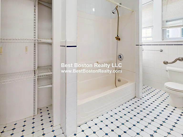 87 Boston St #2 — Photo 14
