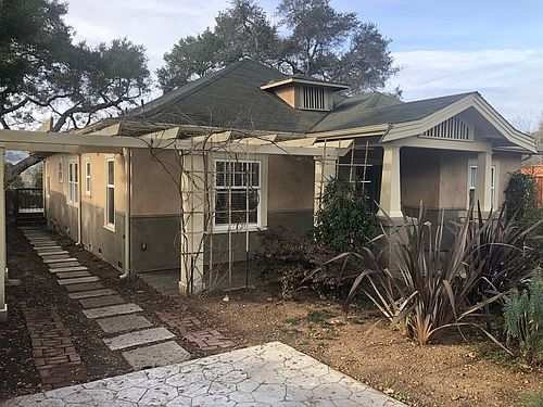2nd image of 116 Sunnyside Ave