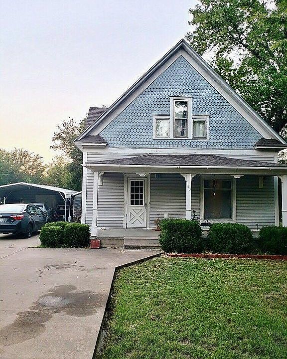 1st image of 113 N Bradley St