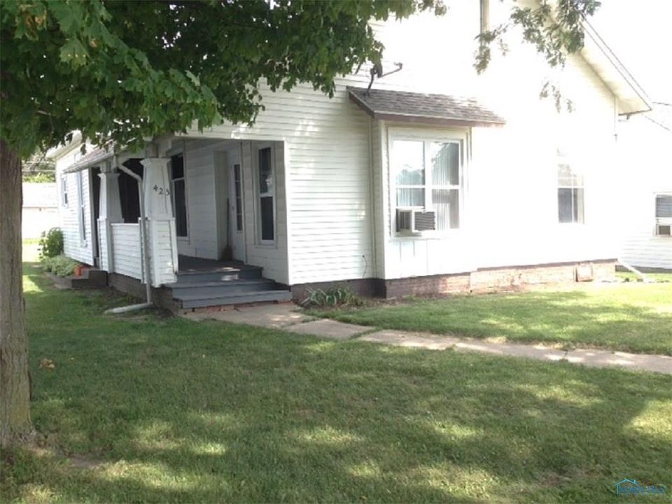 1st image of 423 S Lynn St