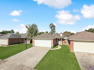 15557 Springwood Ave, Baton Rouge, LA 70817