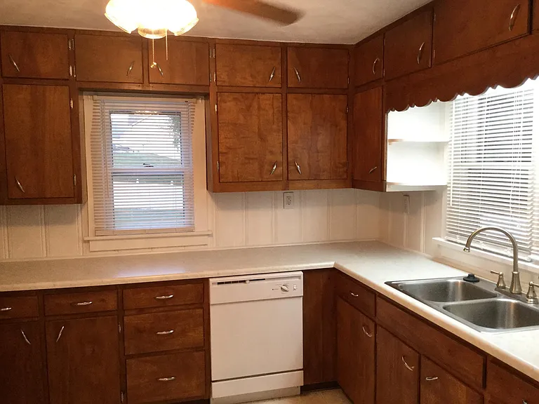 5301 Pierce Ln — Photo 6
