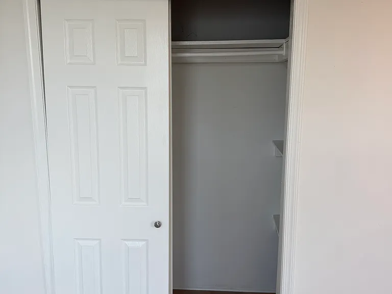 11 Mallon St — Photo 27
