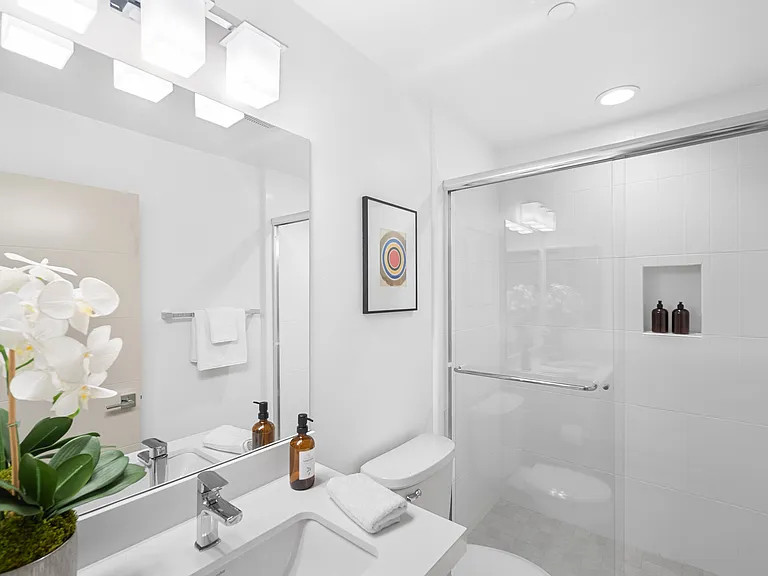 2111 N Cahuenga Blvd #A-1 — Photo 5