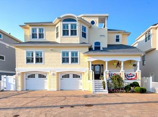 19 Susan Ln, Manahawkin, NJ 08050