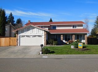 6071 Donna Ct, Rohnert Park, CA 94928