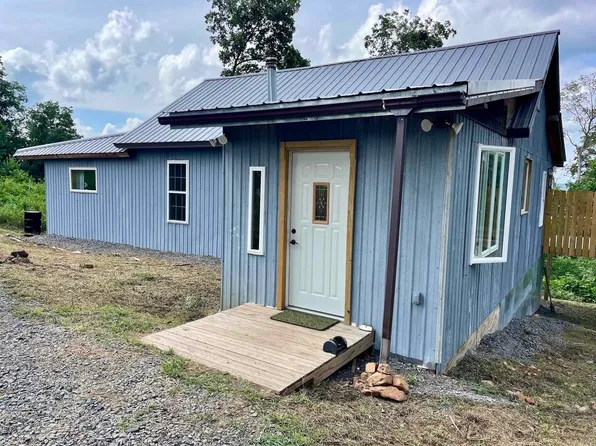 (undisclosed Address), Shirley, AR 72153