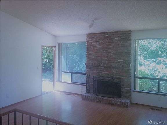 5th image of 25415 213th Pl SE Unit 26