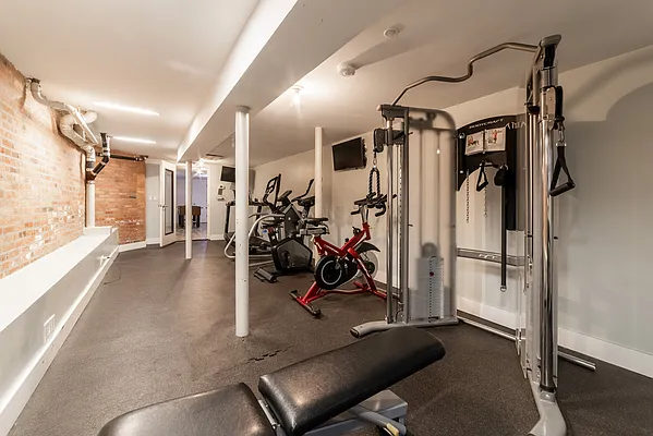 Rented by Maplewood Management | media 33