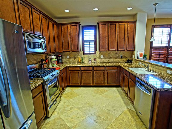 4th image of 52202 Rosewood Ln