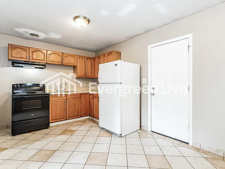 3533 Wyncote Rd — Photo 5
