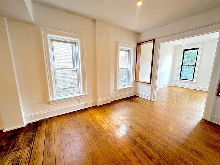 1806 S Jefferson St — Photo 6