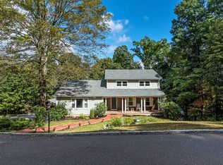 44 Fairmount Dr, Danbury, CT 06811